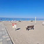 Triblex Villa I Private Beach I Walking Distance To The Sea 300 Meters