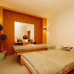 Double Bond Hotel Spa
