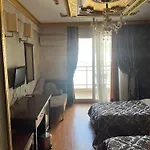 Club Rose Bay Hotel