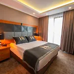 Four Seven Hotel