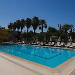 Grand Hotel Derin