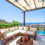 Villa Mira Kalkan -Close To City Center-