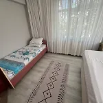 Airport Confort Guest House