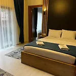 Mego Suite Otel