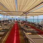 The Lea Hotels & Suite