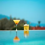 Morina Deluxe Hotel