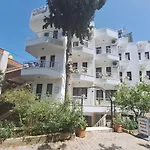 Golden Beach Hotel