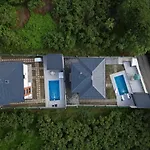 Konakoenue Center 2