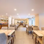Viking Beach Hotel & Spa