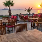 Yasemin Hotel