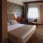 Adranos Hotel