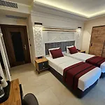 Baypark Hotel & Spa