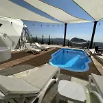 Otelox Sinap Oezel Havuz Ve Jakuzili Glamping