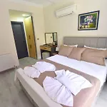 Mykonut Boutique Suites
