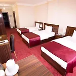 Resmina Hotel