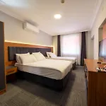 Maltepe Manhattan Otel