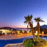 Kalkan Apartment With Bay Views