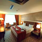 The Sign Kocaeli Thermal Spa Hotel &Convention Center