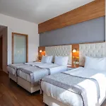 Parion Hotel