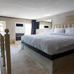 Be Still Alexa Smart Luxury Escape Adults Only