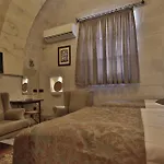 Aren Cave Hotel And Art Gallery
