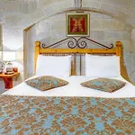 Aren Cave Hotel And Art Gallery