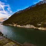 Hill River Hotel