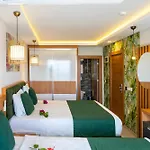 Mogons Exclusive Hotel