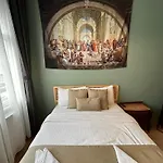 Waterfront Apartment By The Tram - Terrace With Dome & Golden Horn View In Fatih