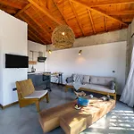 Kikonia Art & Suites