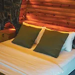 Pavri Suit Bungalov