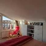 Aj Konukevi Muestakil Ev Doert Odali