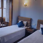 Denizci Hotel