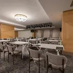 Side Moon Palace Hotel