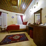 Balloon Cave Hotel