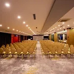 Karpalas City Hotel & Spa