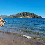 Deniz Manzarali, Plaja 100 Metre, Luks Daire 1
