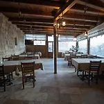 Grand Cave Suites