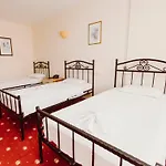 Ozalp Han Hotel