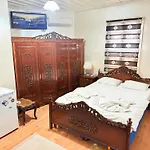 Oez Butik Otel Antik Kent Myrleia