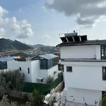 Villa Kazarman, Kalkan\'In Kalbinde Denize, Merkeze