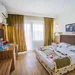 Venus Bieno Hotel