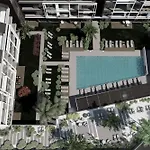 Prive Suite Side