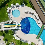 Fore Resort & Spa