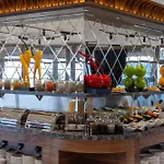 Lilium Hotel & Suites