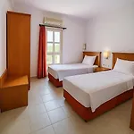 Villa Cedrus