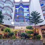 Kleopatra Blue Hawai Hotel