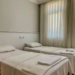 Izan Villa Bakis Apartments