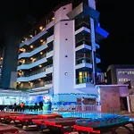 Acar Hotel