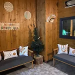Maison Green Hill Hobbit Villas & Boutique Hotel